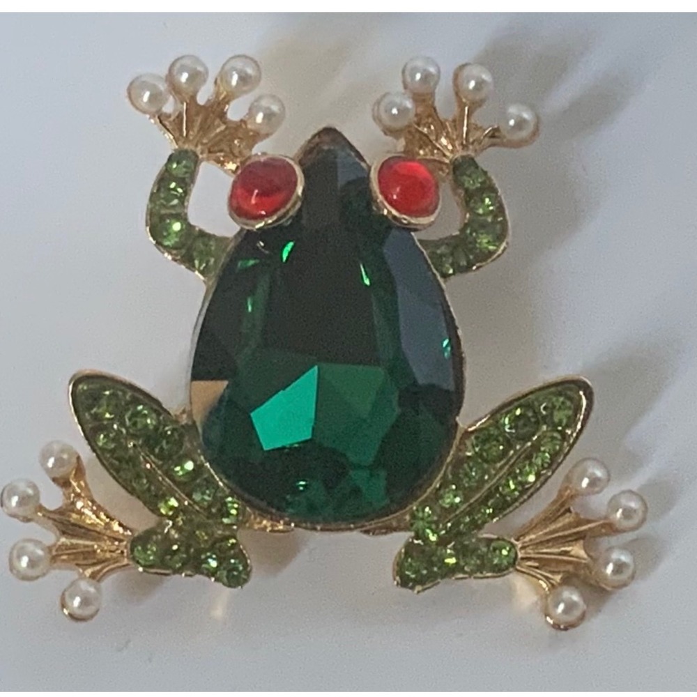 Vintage Gold Tone Frog Brooch Green Rhinestone Red Eyes Faux Pearl Pin Figural
